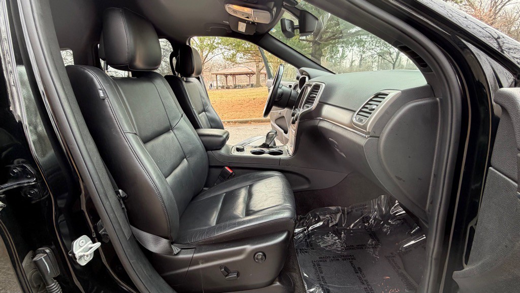 2018 Jeep Grand Cherokee Image 12