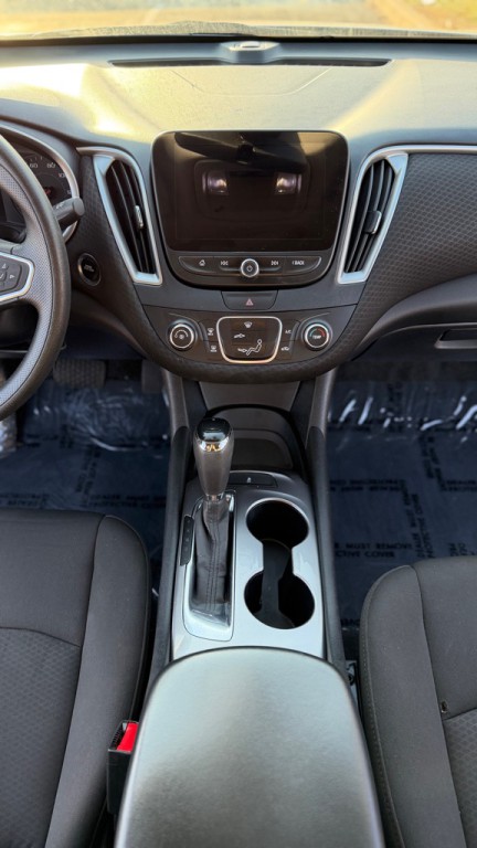 2019 Chevrolet Malibu Image 14