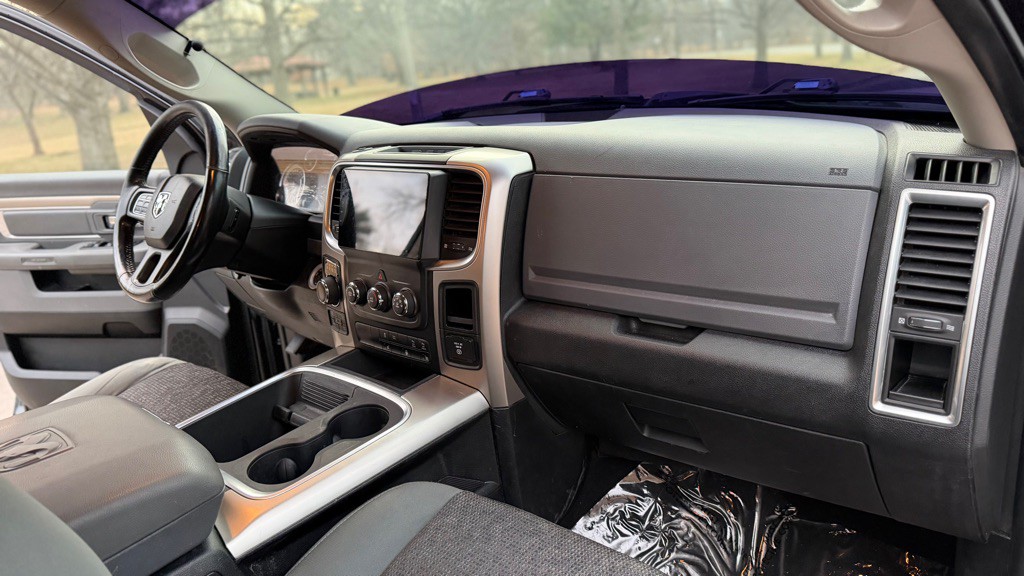 2018 RAM 1500 Image 15