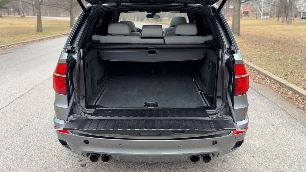2012 BMW X5 Image 12
