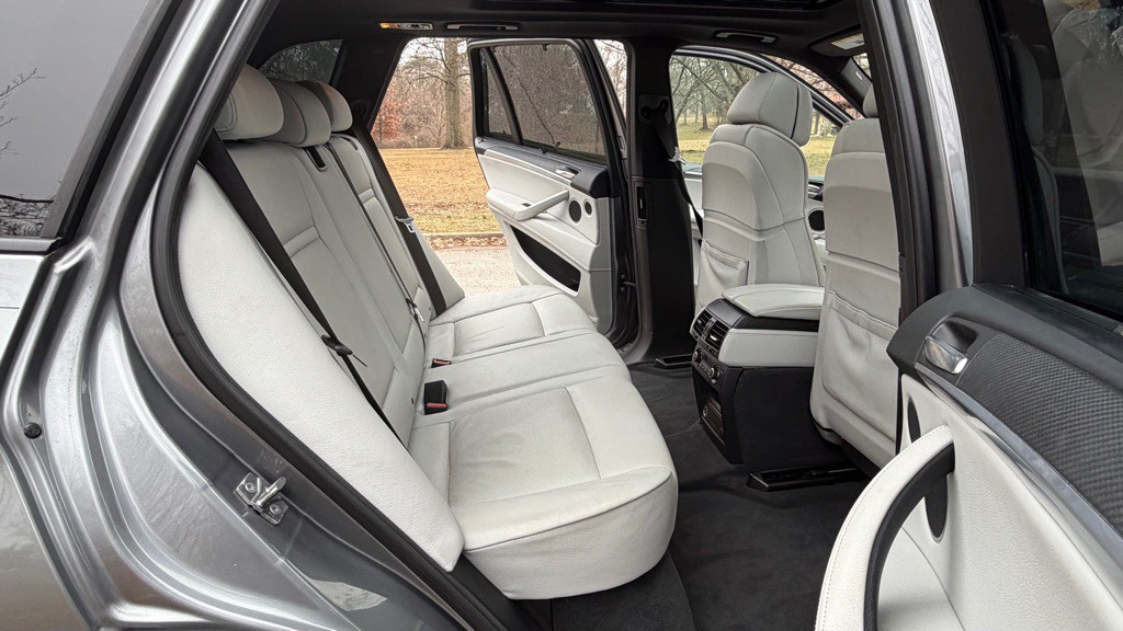 2012 BMW X5 Image 26