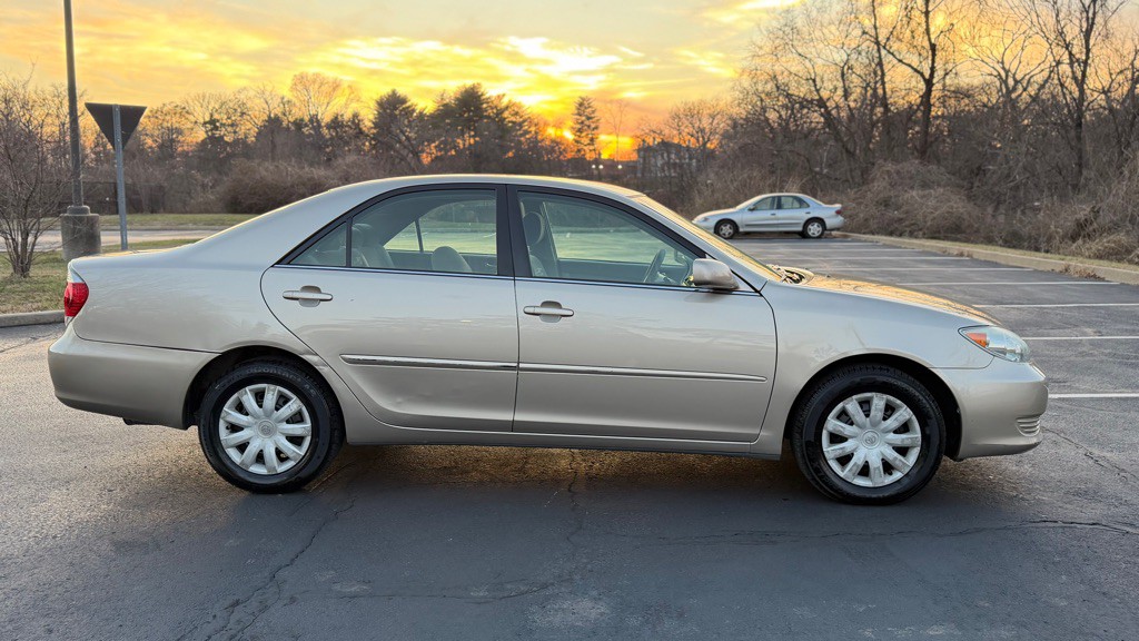 2006 Toyota Camry Image 6