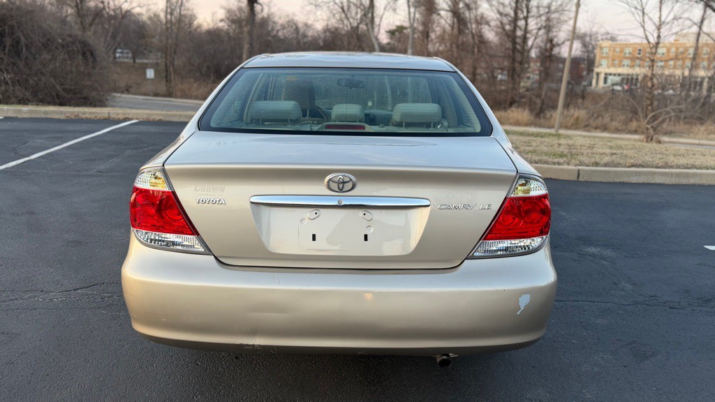 2006 Toyota Camry Image 8