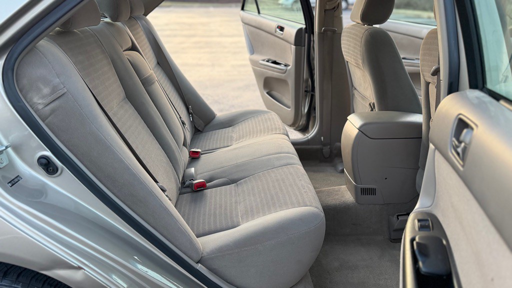 2006 Toyota Camry Image 21