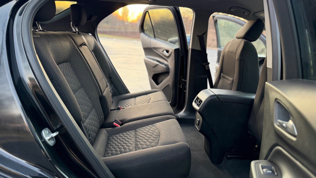 2020 Chevrolet Equinox Image 24