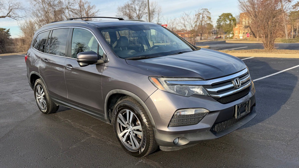 2016 Honda Pilot Image 1