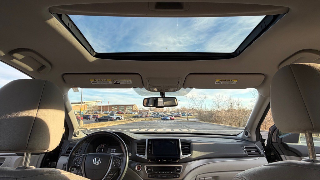 2016 Honda Pilot Image 21