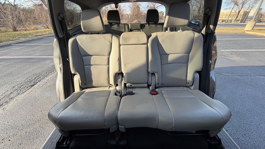 2016 Honda Pilot Image 23