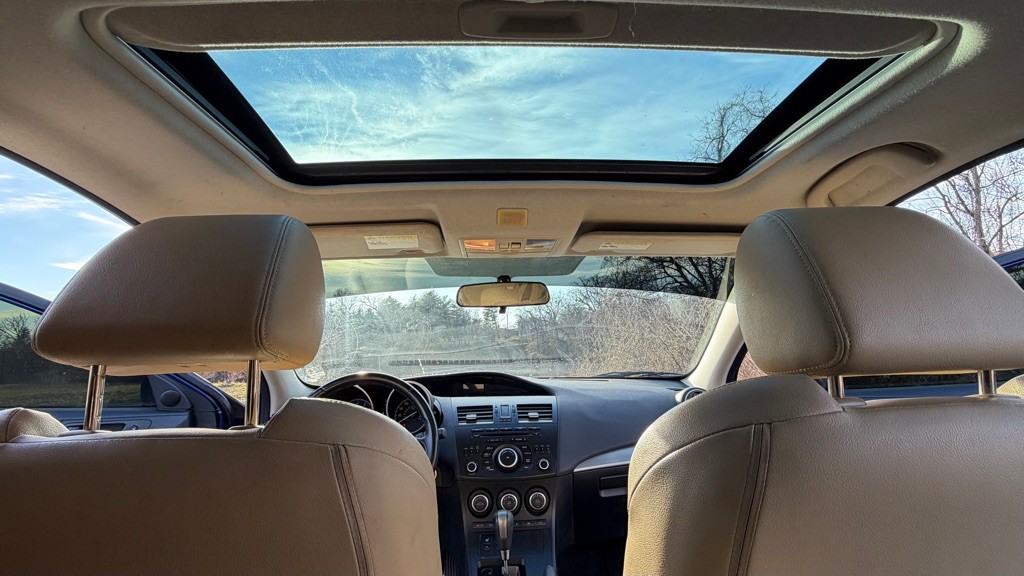 2012 Mazda Mazda3 Image 22