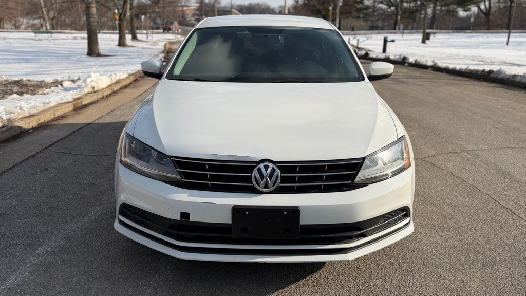 2017 Volkswagen Jetta Image 5