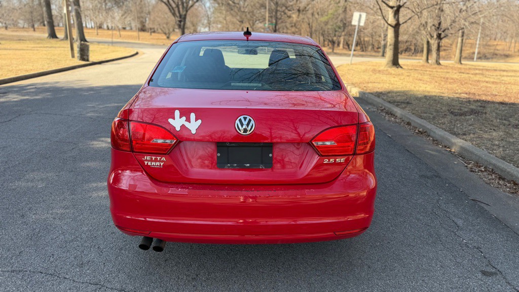 2013 Volkswagen Jetta Image 8