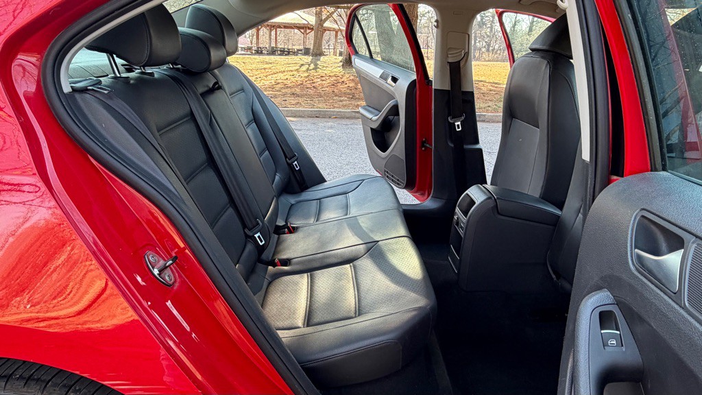 2013 Volkswagen Jetta Image 21