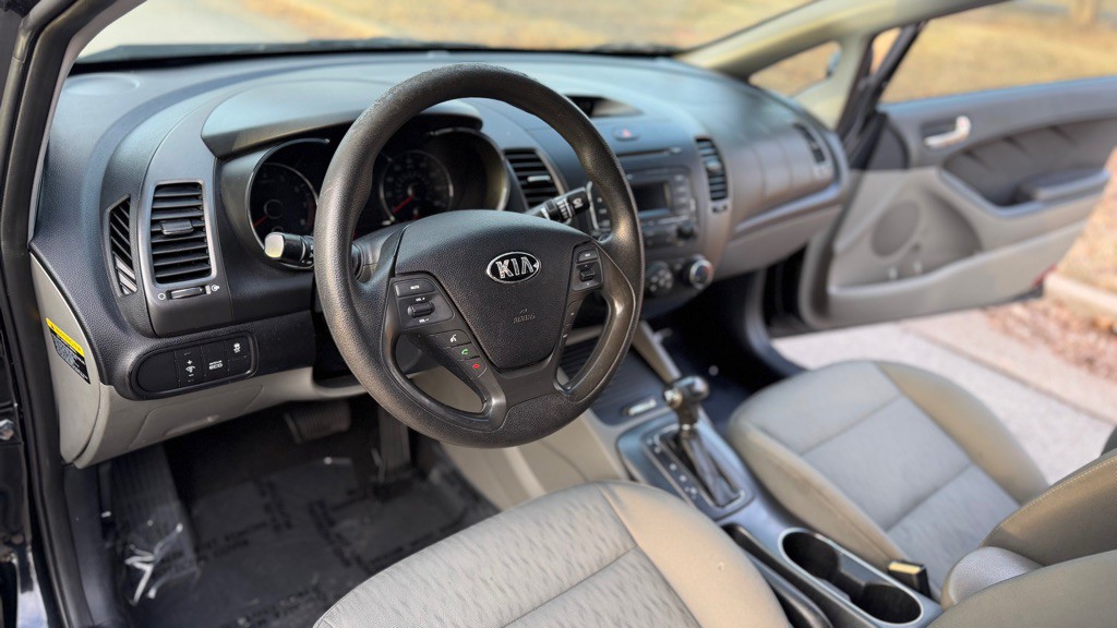 2015 Kia Forte Image 13