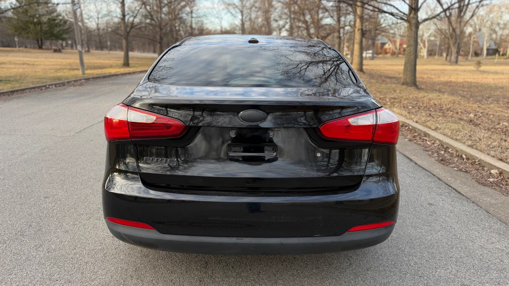 2015 Kia Forte Image 22