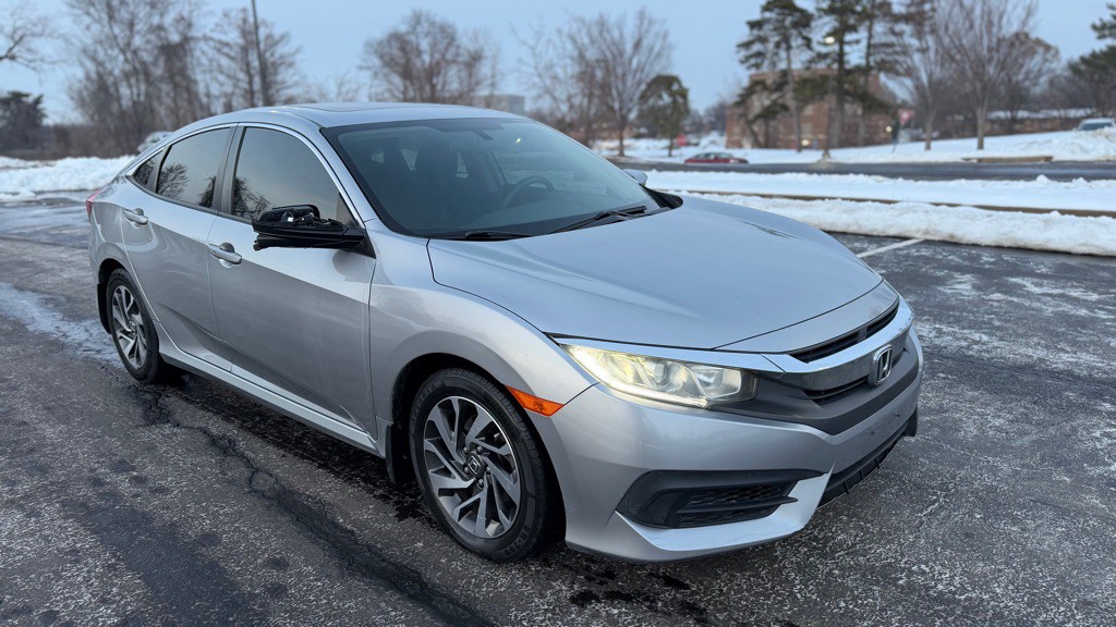 2016 Honda Civic Image 4