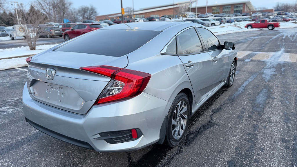 2016 Honda Civic Image 9