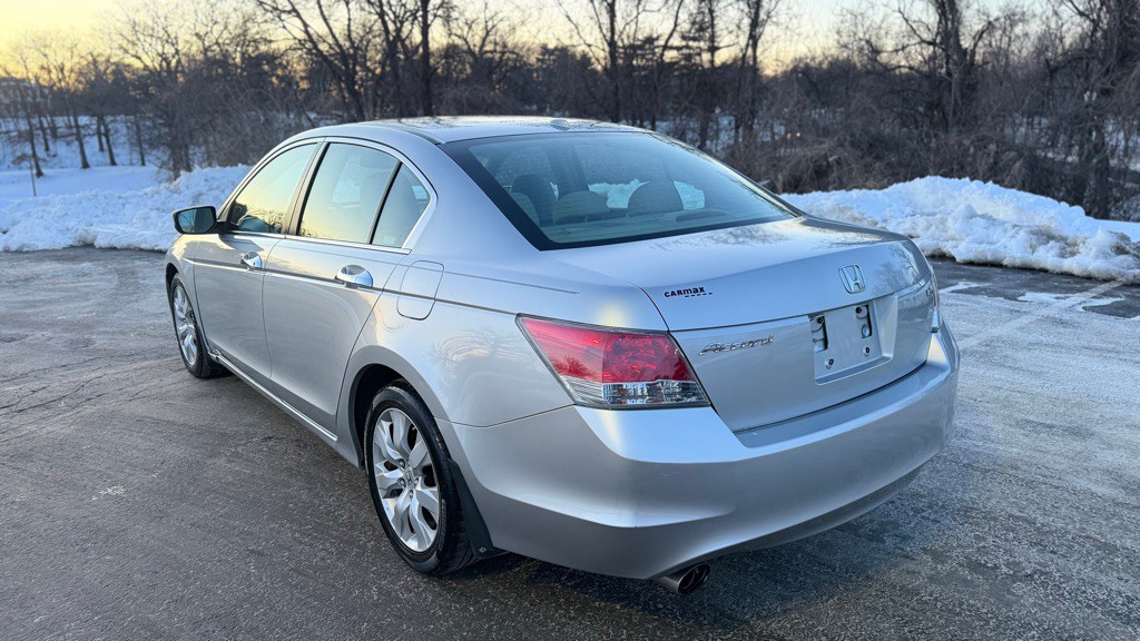 2008 Honda Accord Image 7