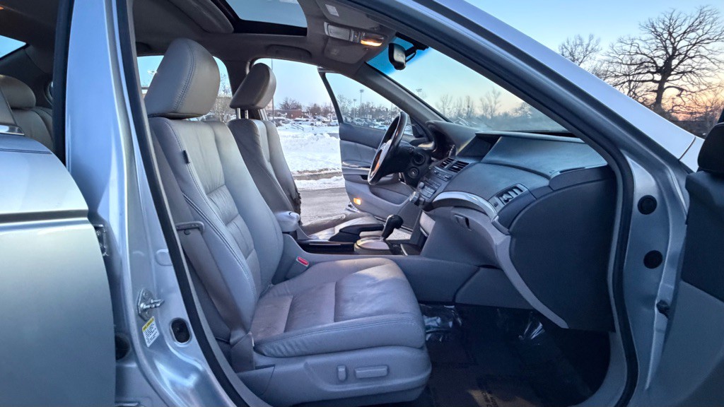 2008 Honda Accord Image 12