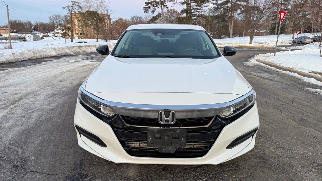 2019 Honda Accord Image 5