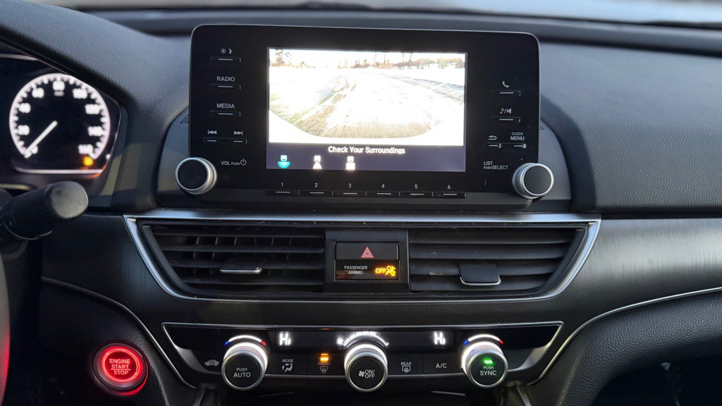 2019 Honda Accord Image 12