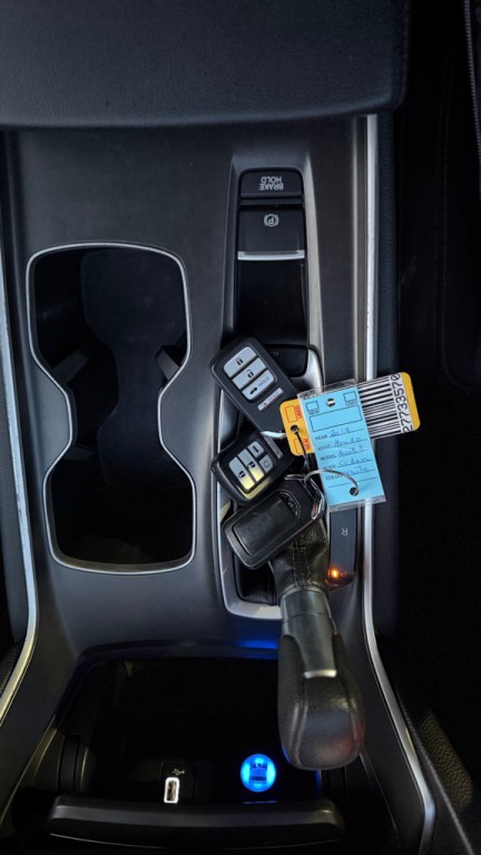 2019 Honda Accord Image 14