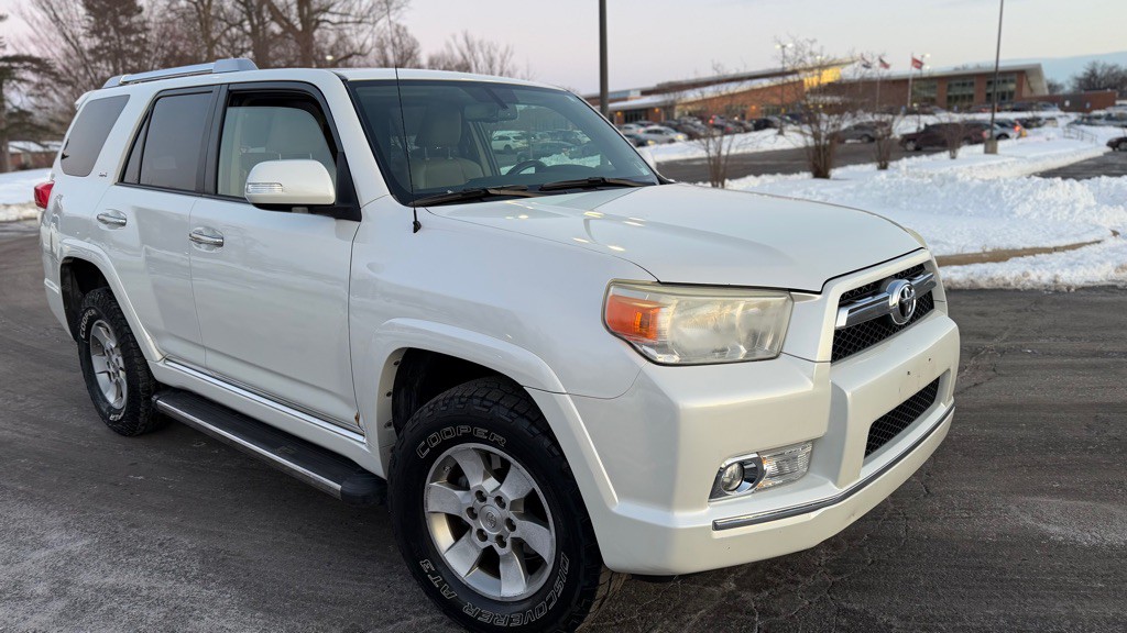 2012 Toyota 4Runner Image 28