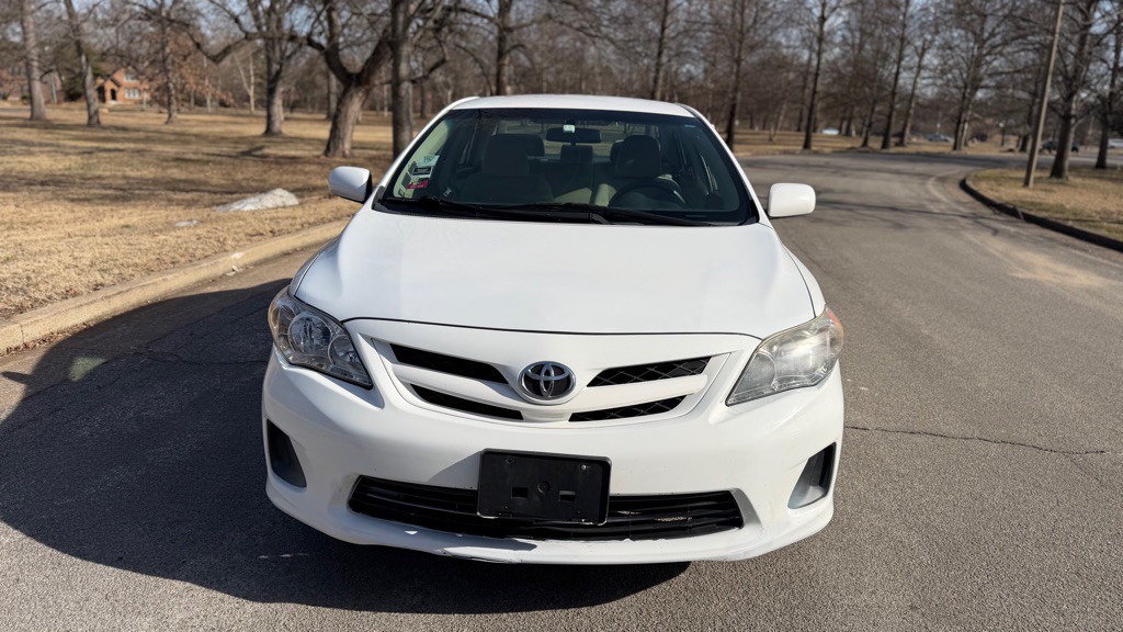 2011 Toyota Corolla Image 5