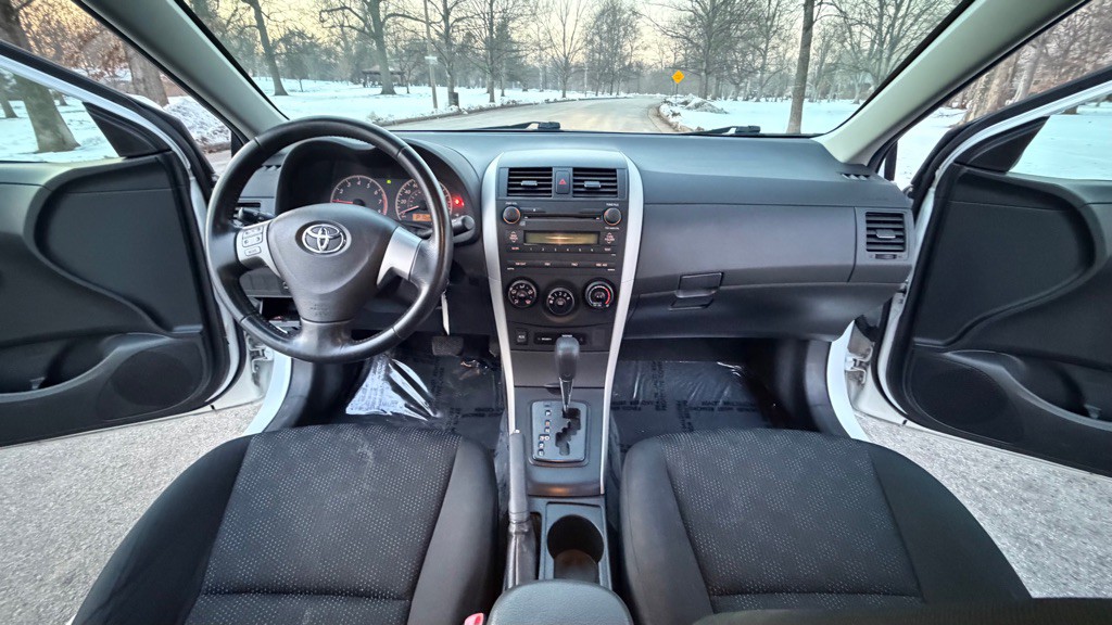 2009 Toyota Corolla Image 11