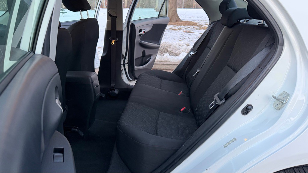 2009 Toyota Corolla Image 21