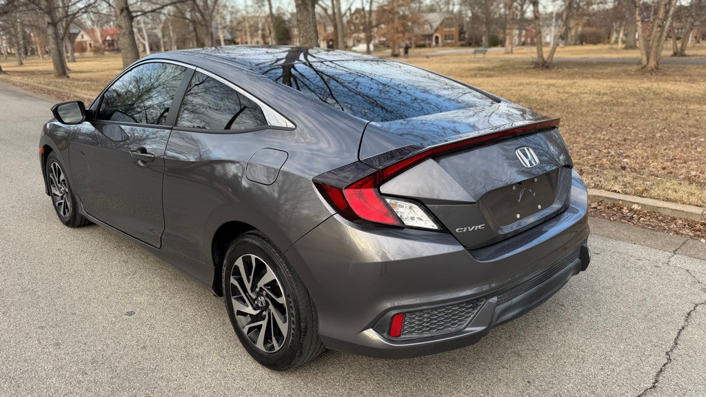2018 Honda Civic Image 7