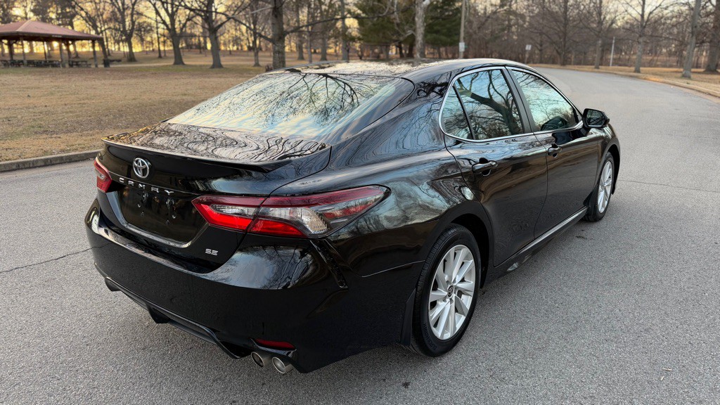 2021 Toyota Camry Image 9