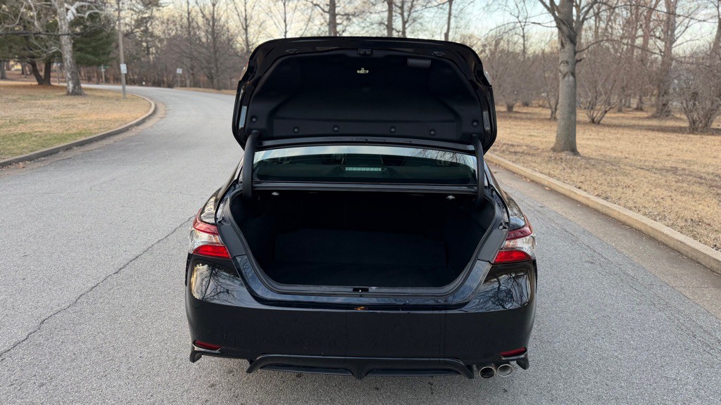 2021 Toyota Camry Image 11