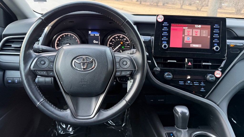 2021 Toyota Camry Image 18