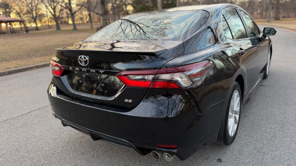 2021 Toyota Camry Image 29
