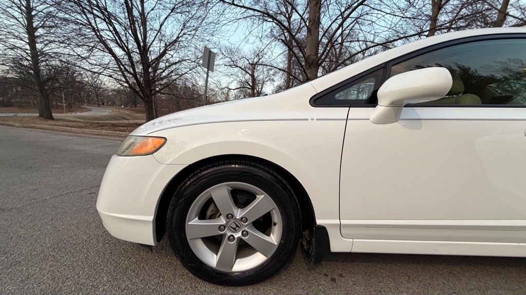 2008 Honda Civic Image 25