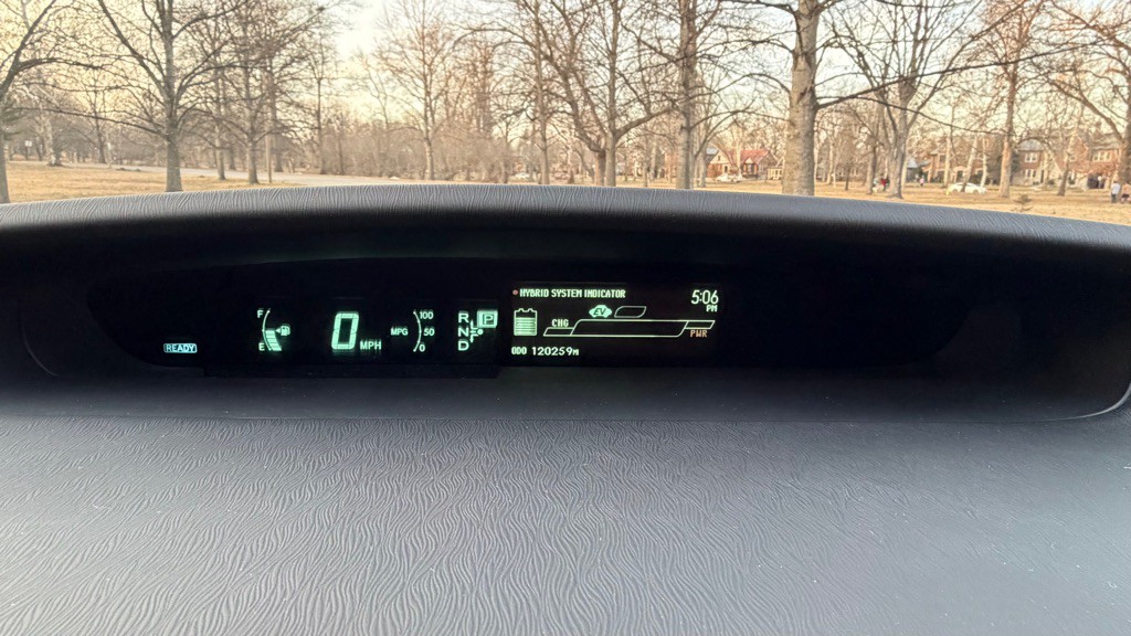 2013 Toyota Prius Image 18