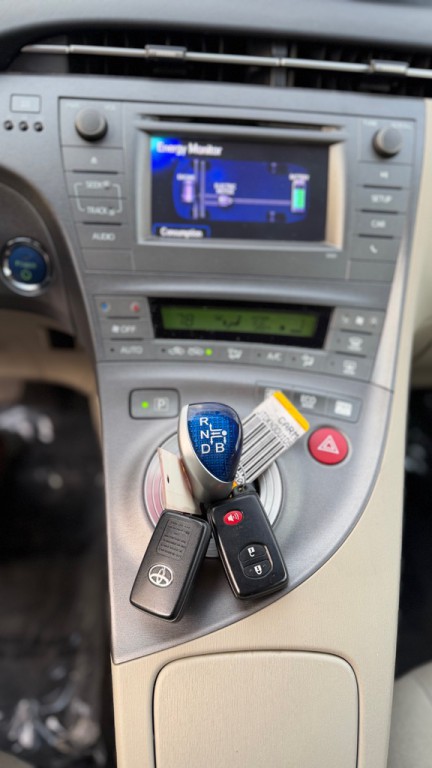 2013 Toyota Prius Image 19