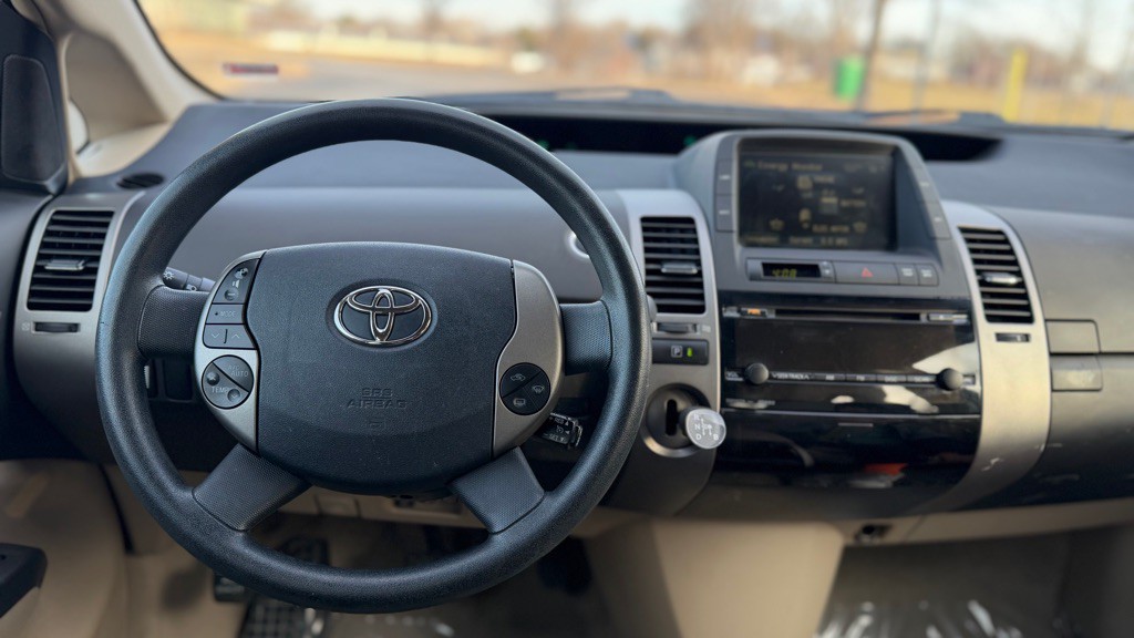 2005 Toyota Prius Image 16