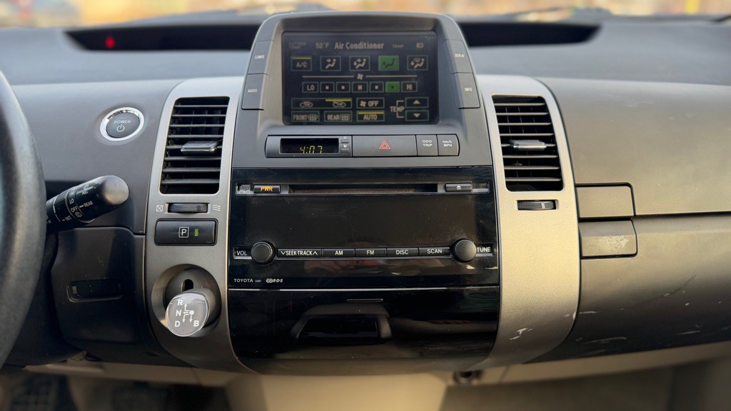 2005 Toyota Prius Image 19