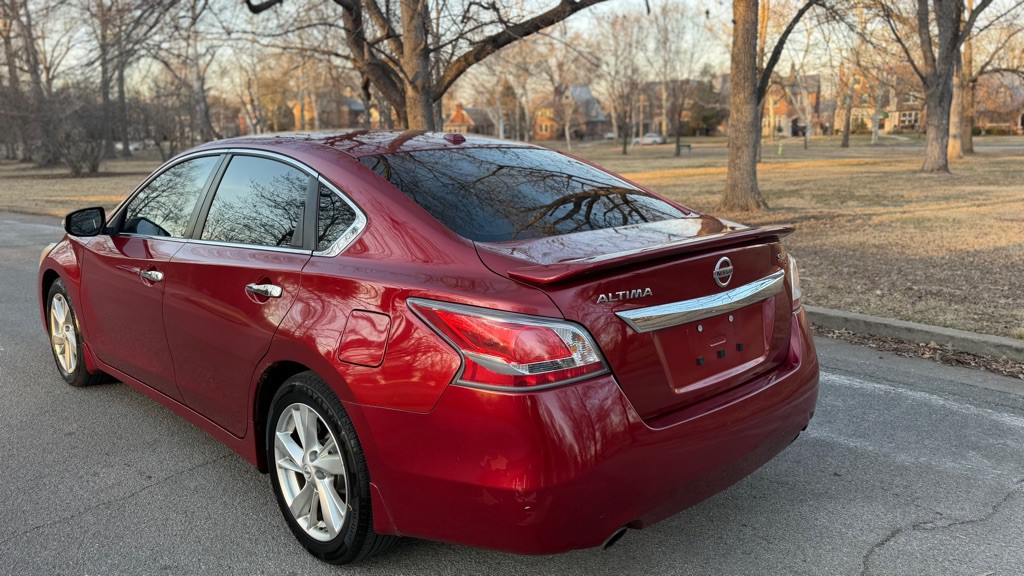 2015 Nissan Altima Image 6