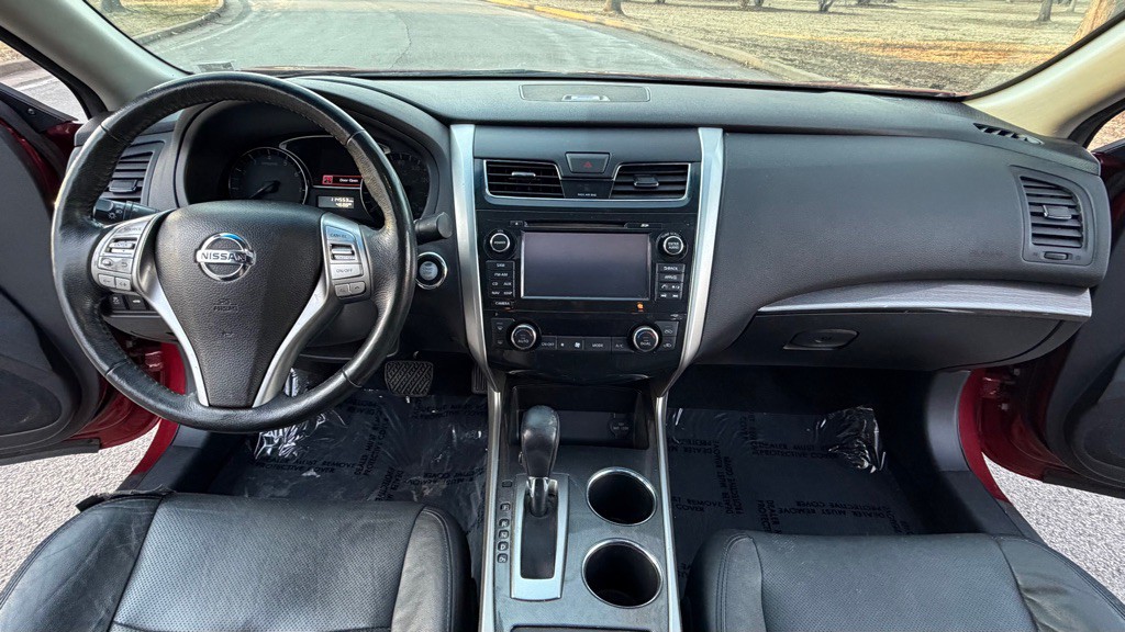 2015 Nissan Altima Image 11