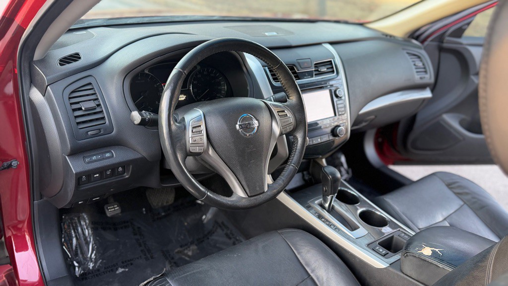 2015 Nissan Altima Image 13