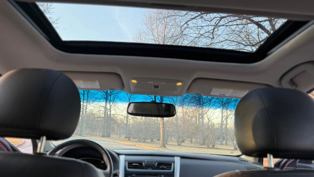 2015 Nissan Altima Image 22