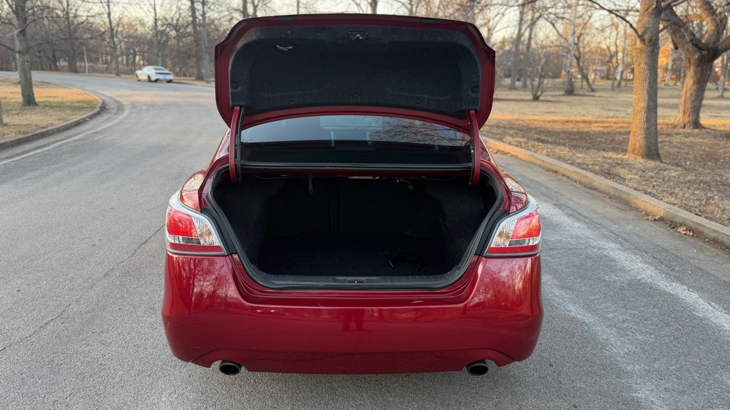 2015 Nissan Altima Image 27