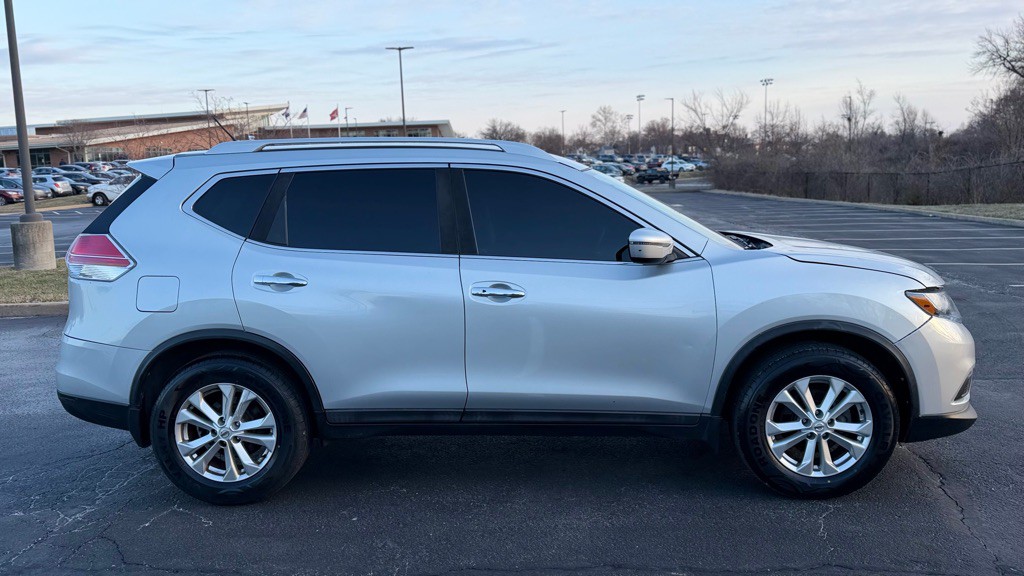 2016 Nissan Rogue Image 6