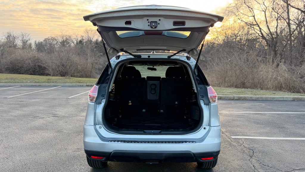 2016 Nissan Rogue Image 10