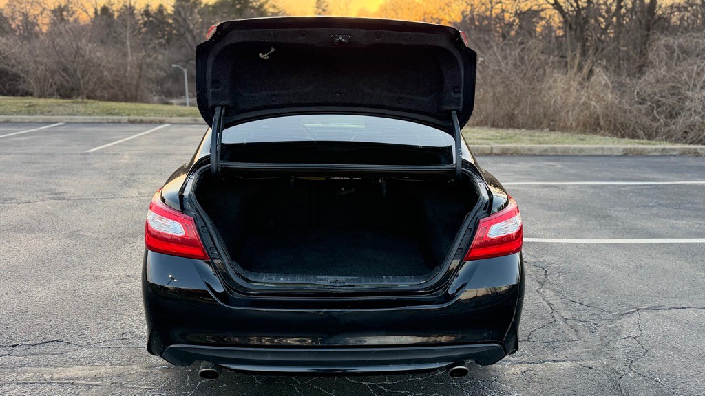 2017 Nissan Altima Image 25