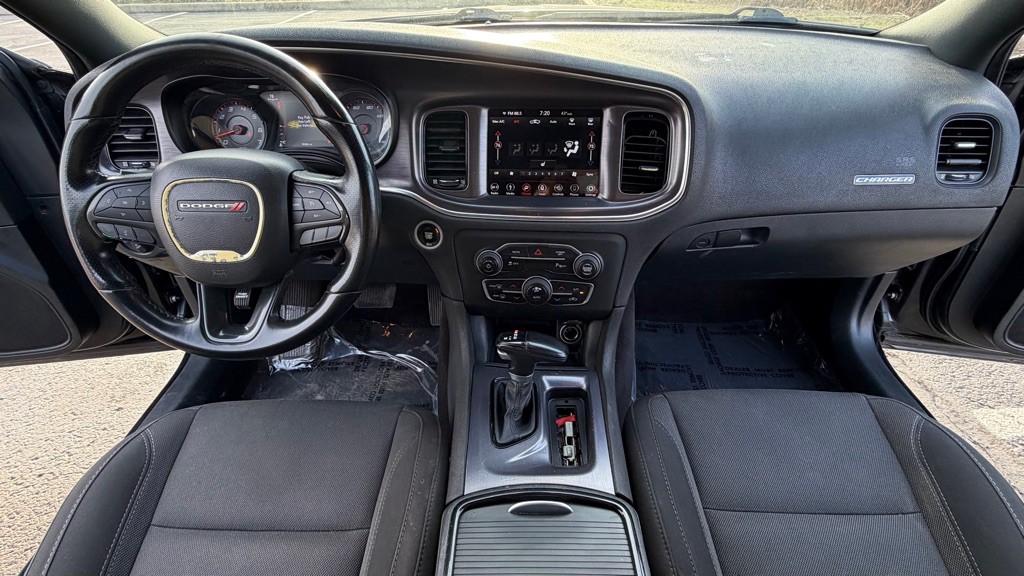 2018 Dodge Charger Image 13