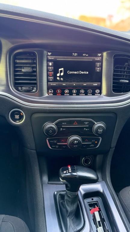 2018 Dodge Charger Image 20