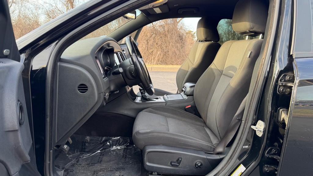 2018 Dodge Charger Image 10